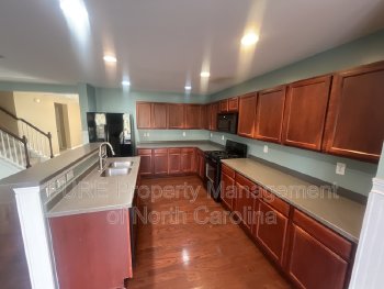9341 Seamill Rd property image